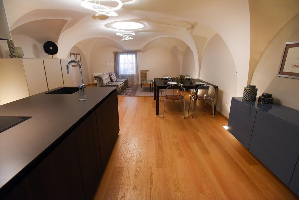 Flatinbo Apartments - Santo Stefano Болонья Екстер'єр фото